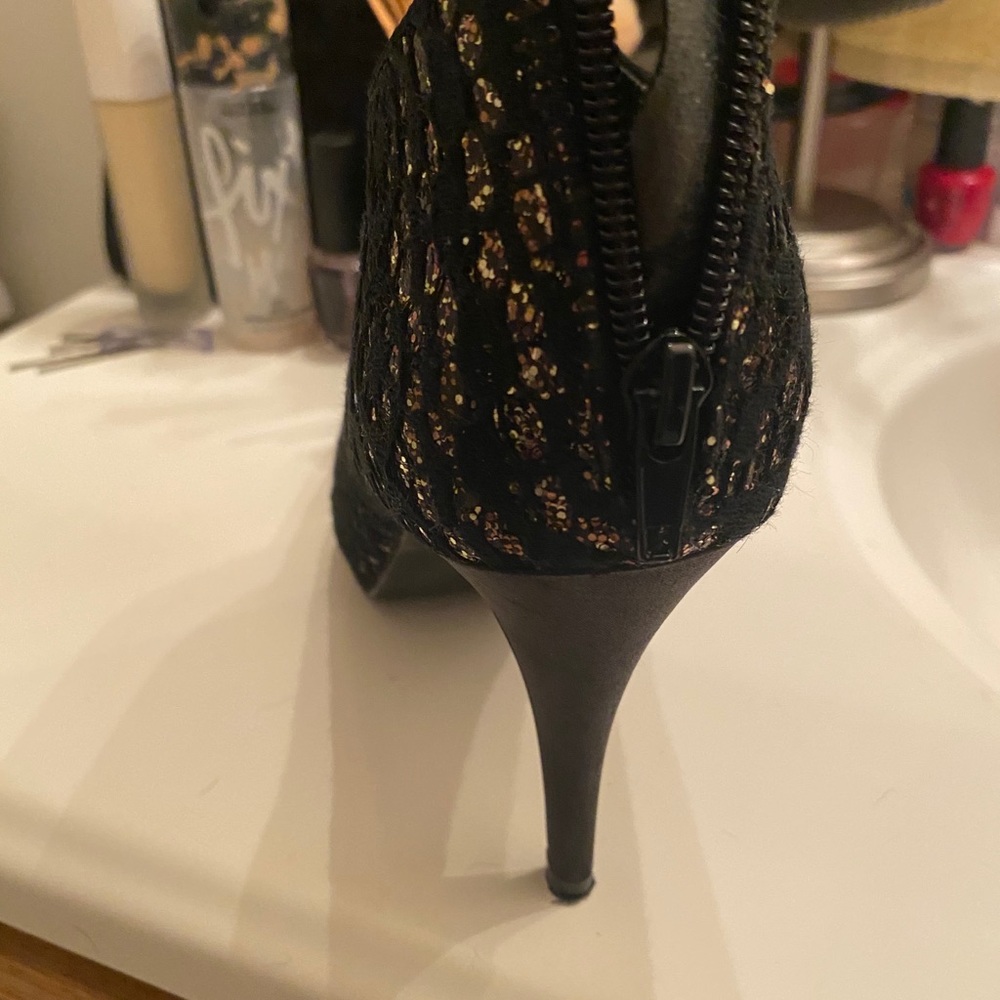 Maurice’s heels